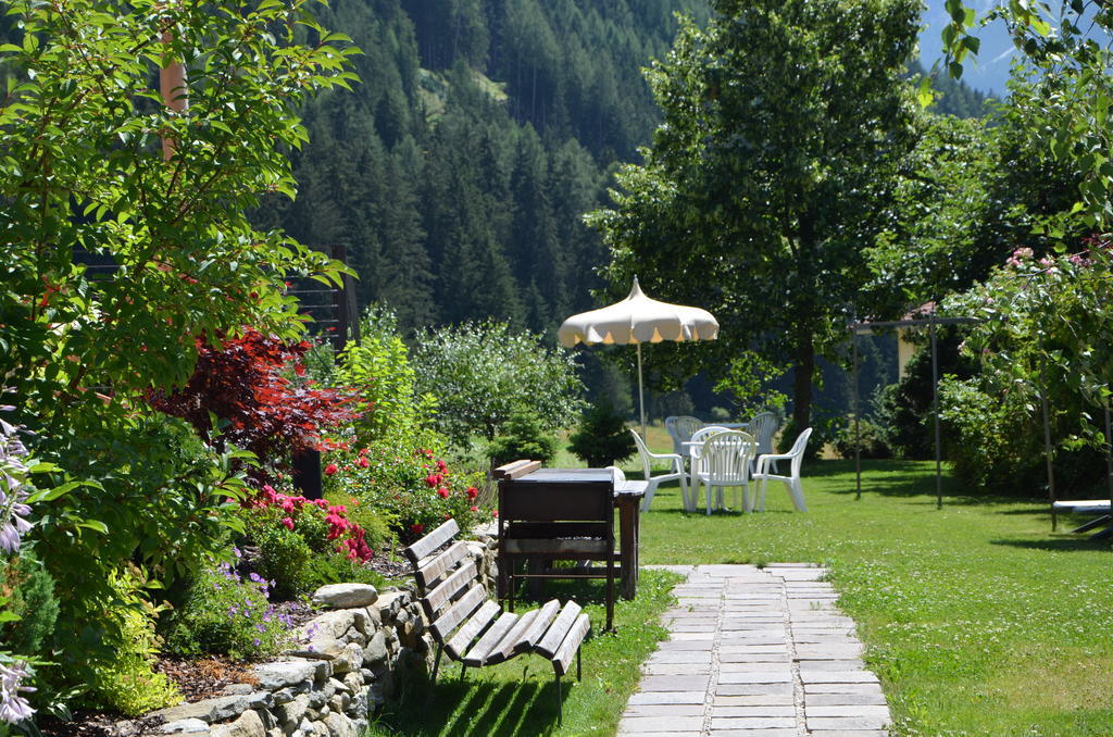 Frida Am Wald Hotel Rasùn di Sotto Exterior foto