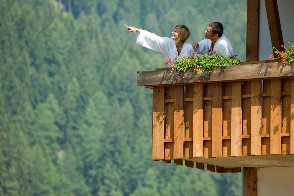 Frida Am Wald Hotel Rasùn di Sotto Exterior foto